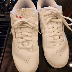 Reebok Classic White Athletic Shoes